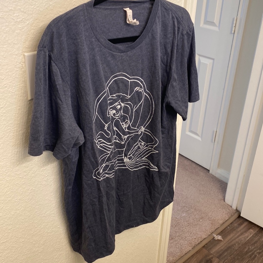 NWOT Ariel Tee